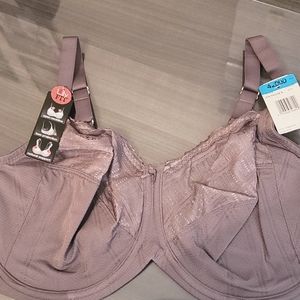 NWT LILYETTE bra, underwire, minimizer, size 42DDD